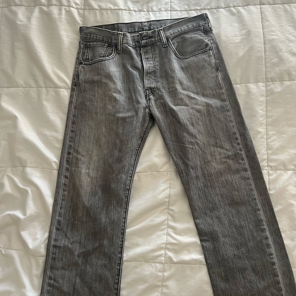 Levi's Men's Charcoal Straight Jeans